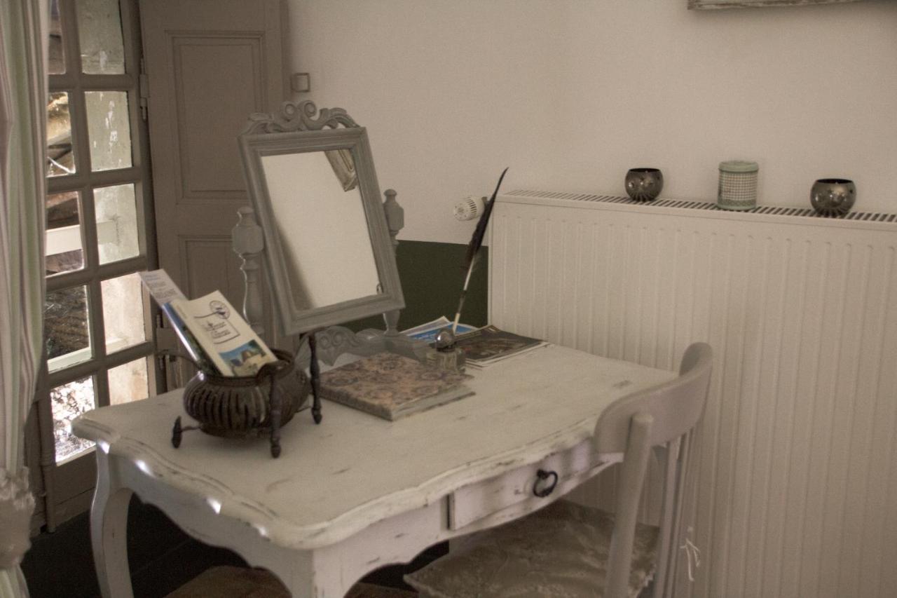 Chateau De L'Oiseliniere Bed & Breakfast Gorges  Екстериор снимка